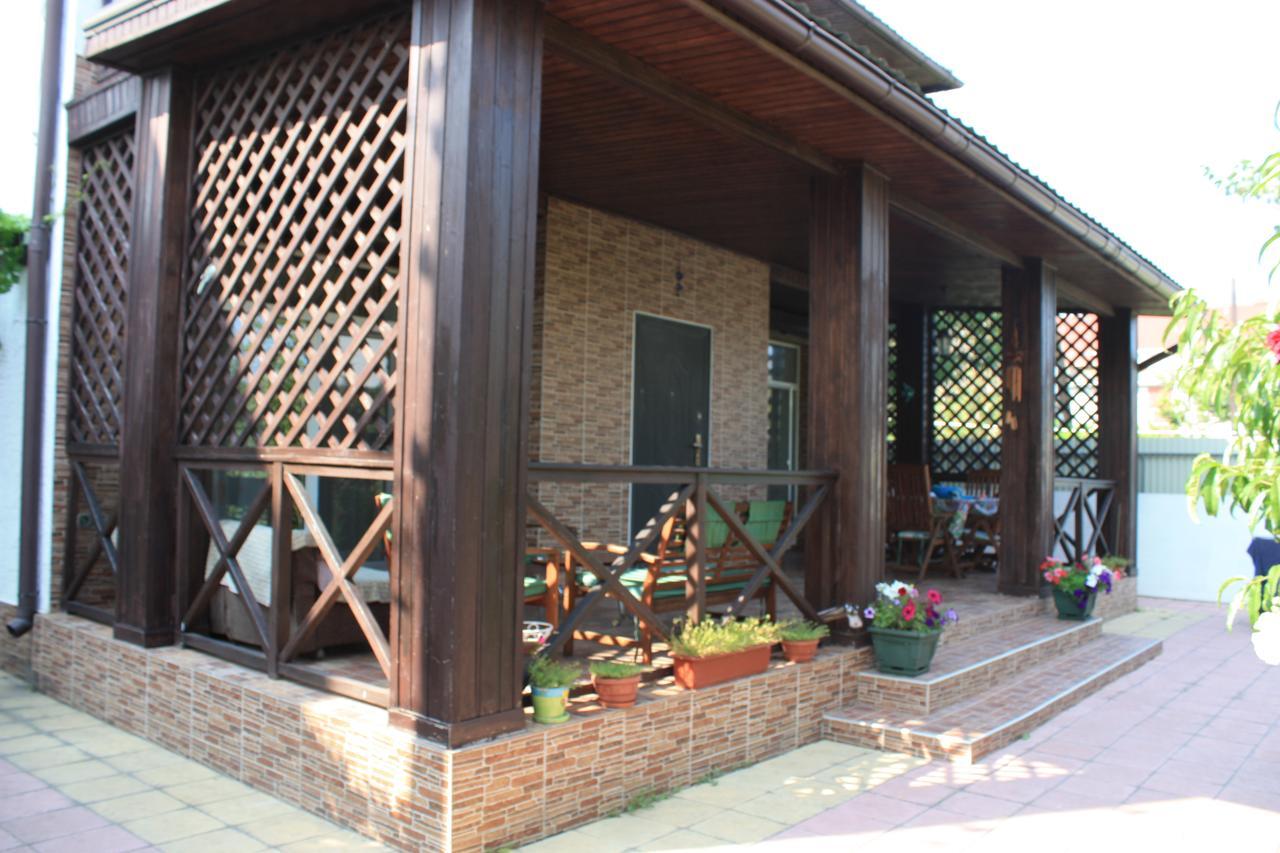 Akvitaniya Mini-Hotel Zatoka Bagian luar foto