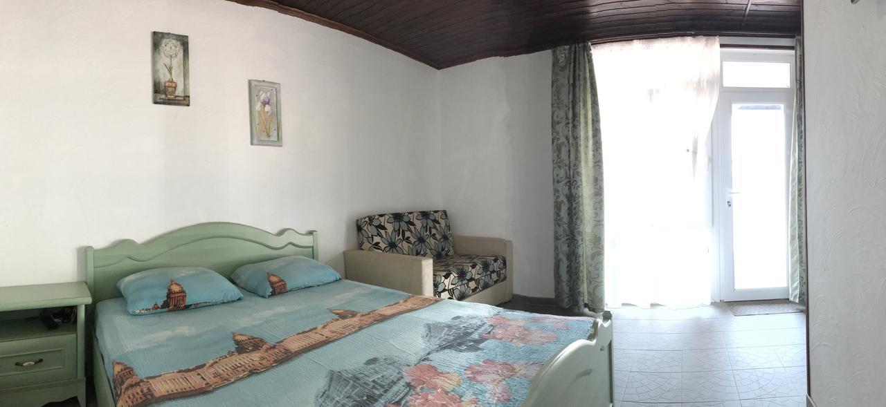 Akvitaniya Mini-Hotel Zatoka Bagian luar foto