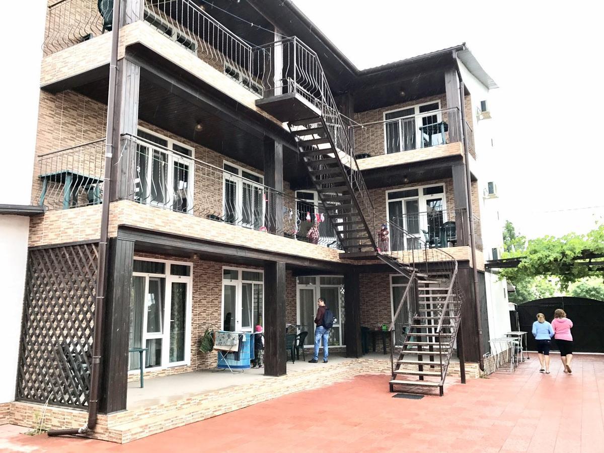 Akvitaniya Mini-Hotel Zatoka Bagian luar foto