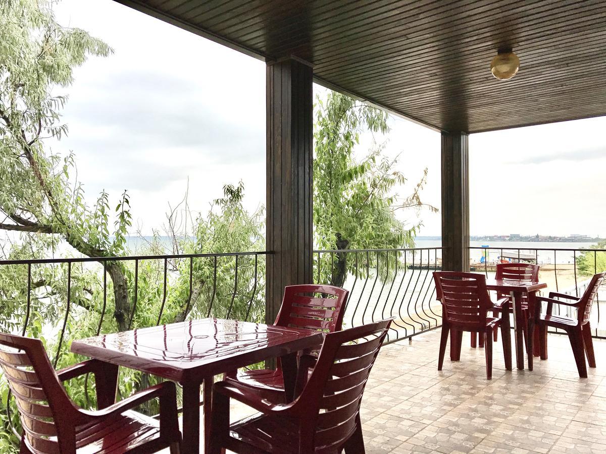 Akvitaniya Mini-Hotel Zatoka Bagian luar foto
