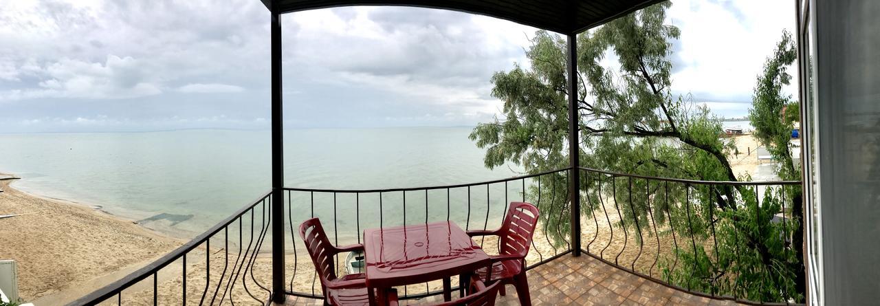 Akvitaniya Mini-Hotel Zatoka Bagian luar foto